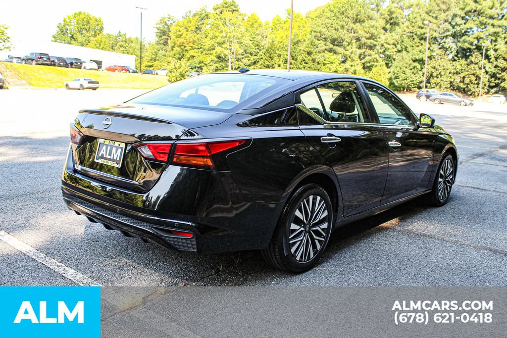 Used 2025 Nissan Altima 2.5 SV FWD image 5