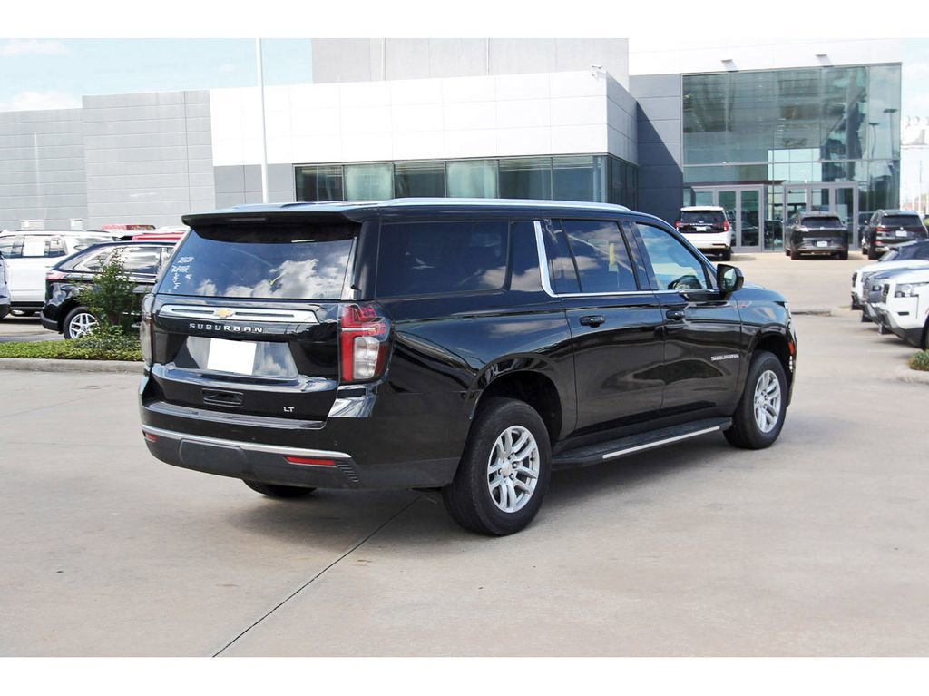 Used 2024 Chevrolet Suburban LT AWD/4WD image 6