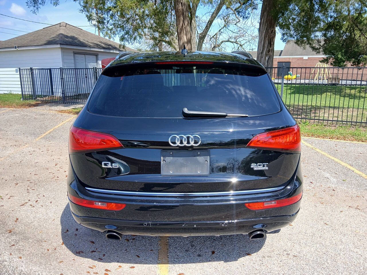 Used 2015 Audi Q5 2.0T Premium Plus w/ Technology Package AWD/4WD image 12