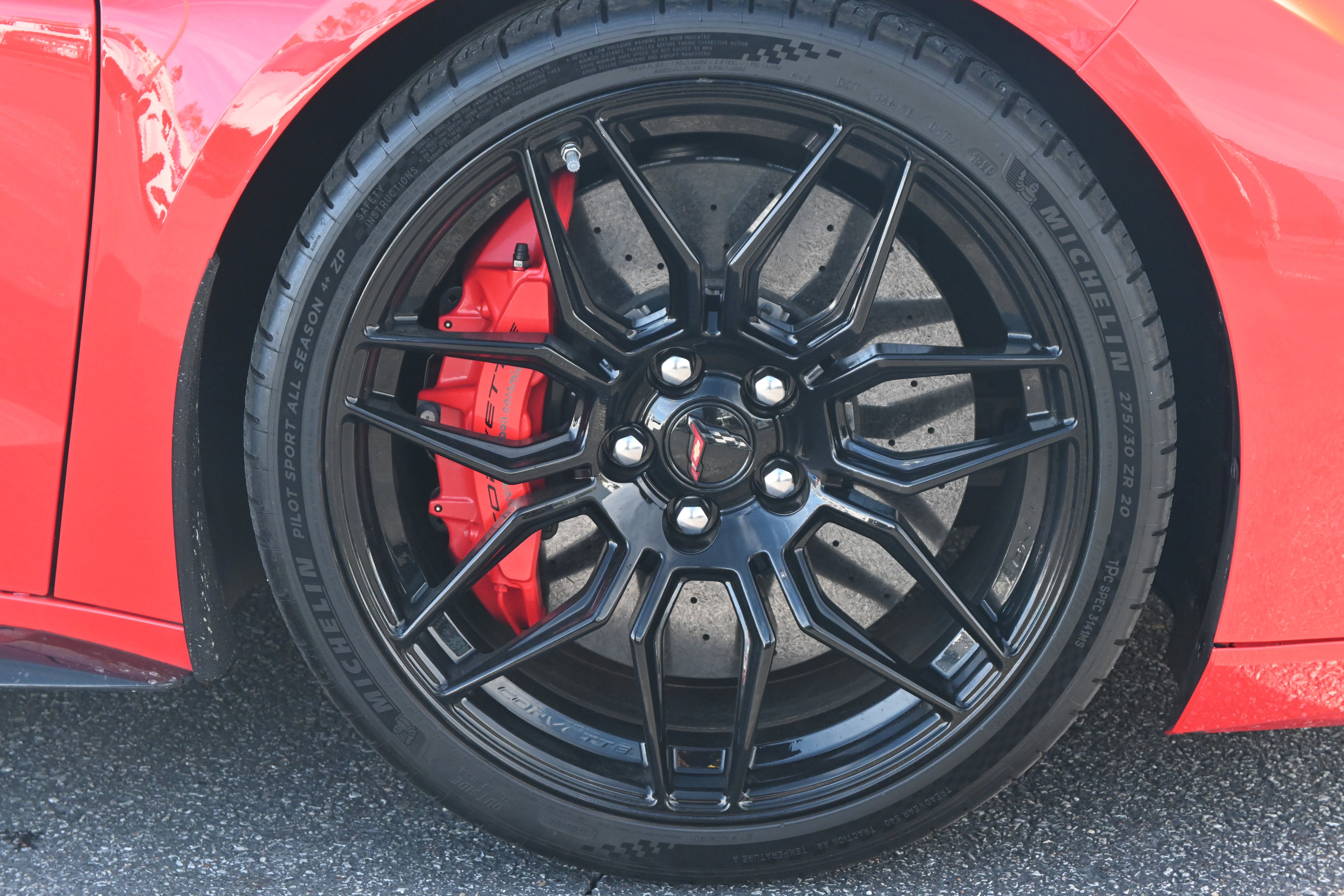 Used 2023 Chevrolet Corvette Z06 image 13