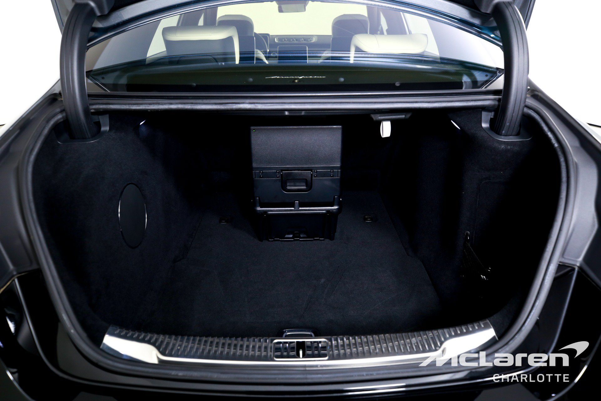 Used 2023 Mercedes-Benz Maybach S 680 4MATIC w/ Manufaktur Leather Package image 23
