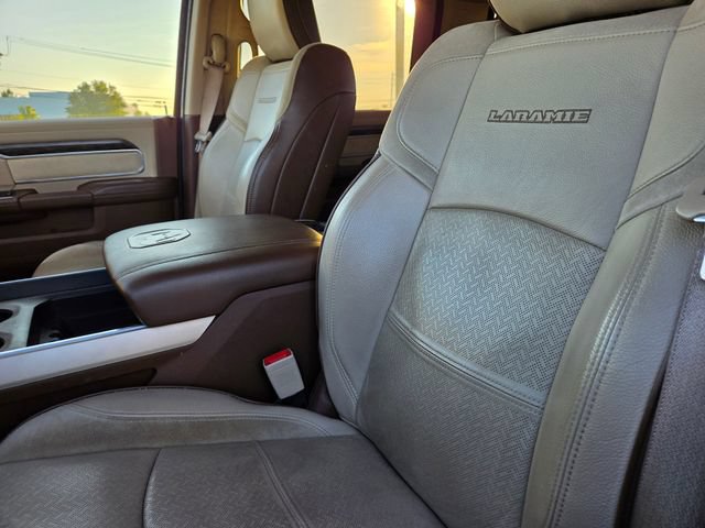 Used 2021 RAM 2500 Laramie AWD/4WD image 2