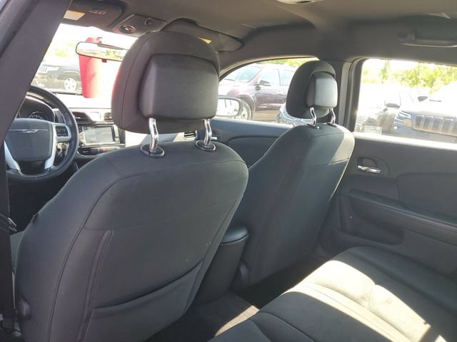 Used 2012 Chrysler 200 Touring FWD image 8