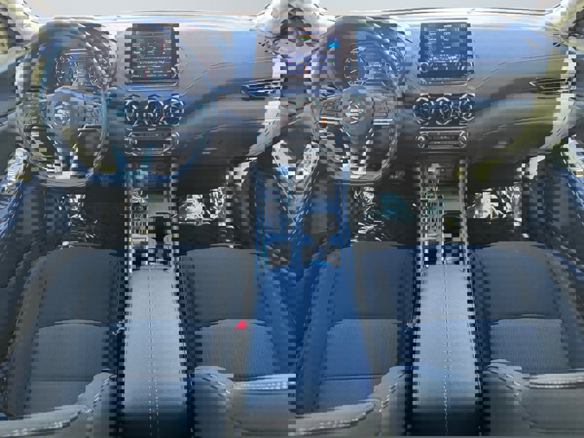 Used 2024 Nissan Sentra SV image 10