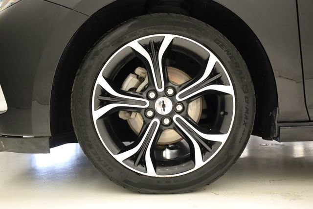 Used 2019 Chevrolet Cruze LT w/ Convenience Package image 8