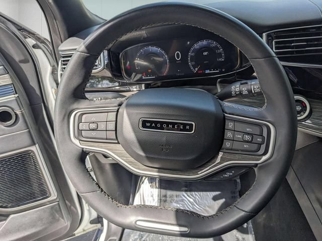 Used 2022 Jeep Wagoneer Series III w/ Premium Group I AWD/4WD image 19
