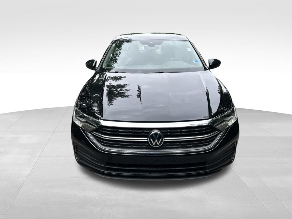 Used 2024 Volkswagen Jetta SE FWD image 8