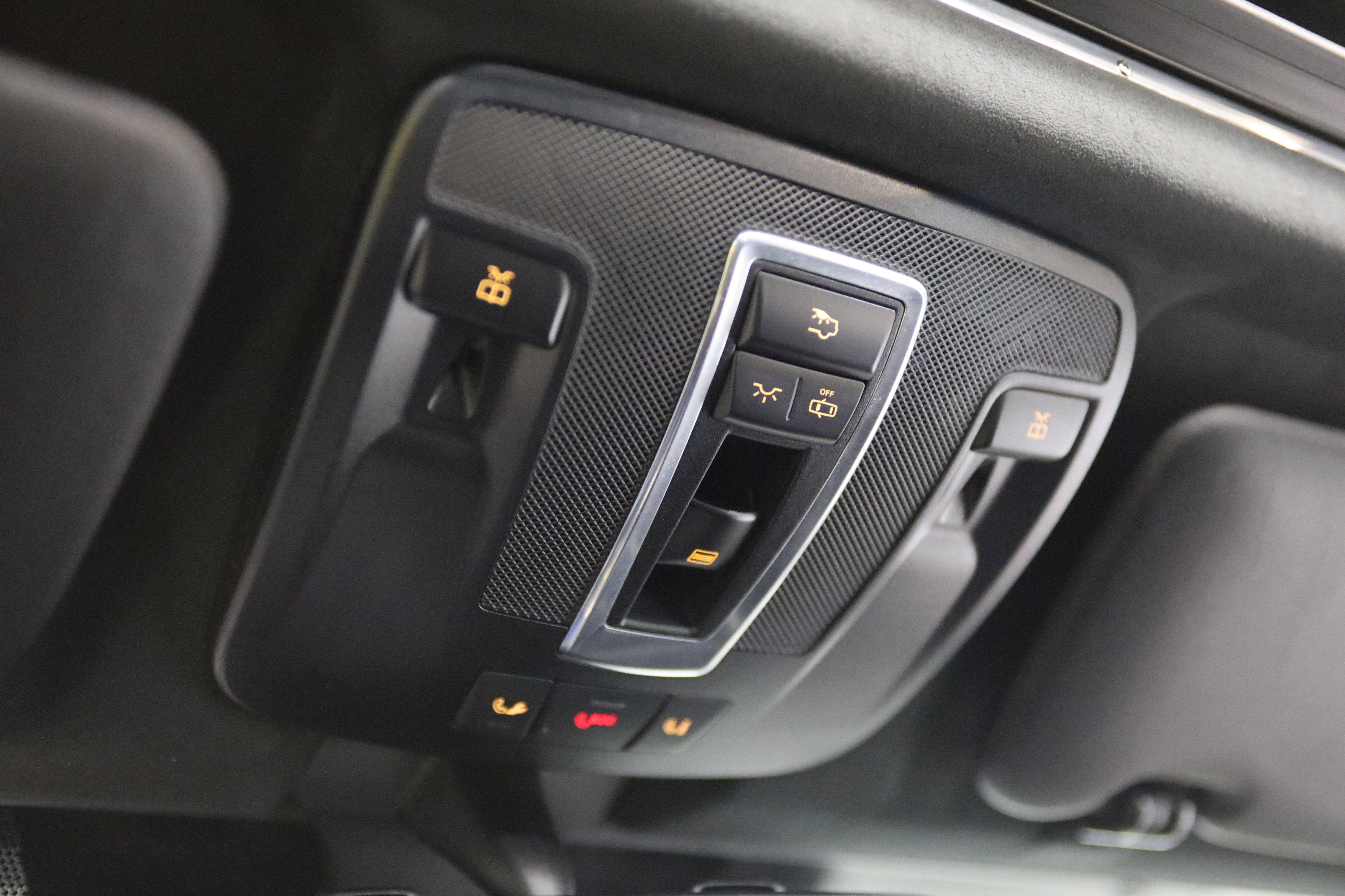 Used 2018 Mercedes-Benz G 550 Squared image 37