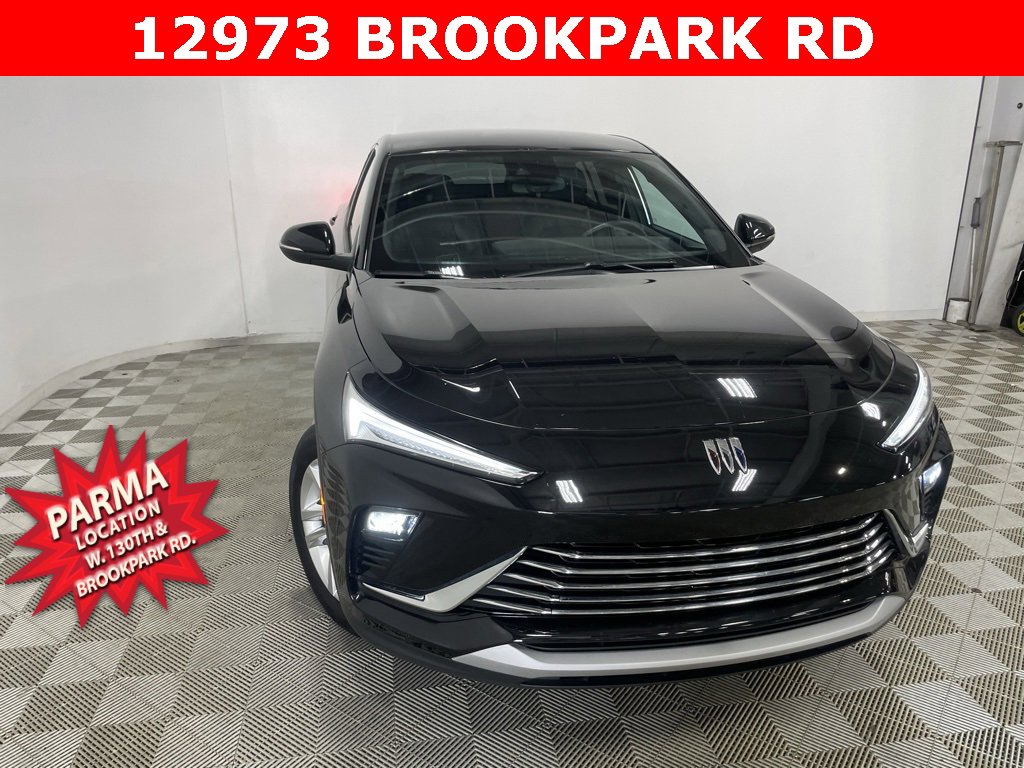 Used 2024 Buick Envista Preferred w/ Convenience I Package image 3