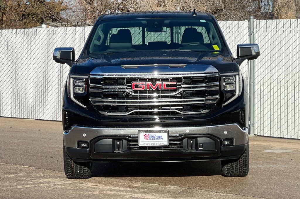 New 2026 GMC Sierra 1500 SLT AWD/4WD image 6