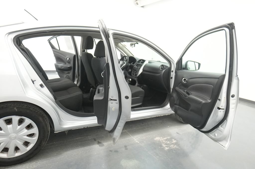 Used 2017 Nissan Versa SV FWD image 23