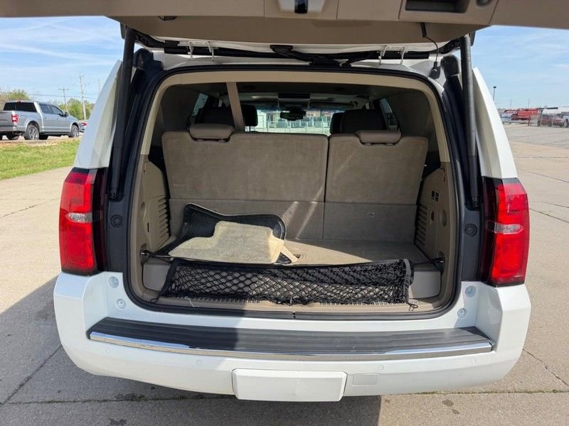 Used 2016 Chevrolet Tahoe LTZ AWD/4WD image 5