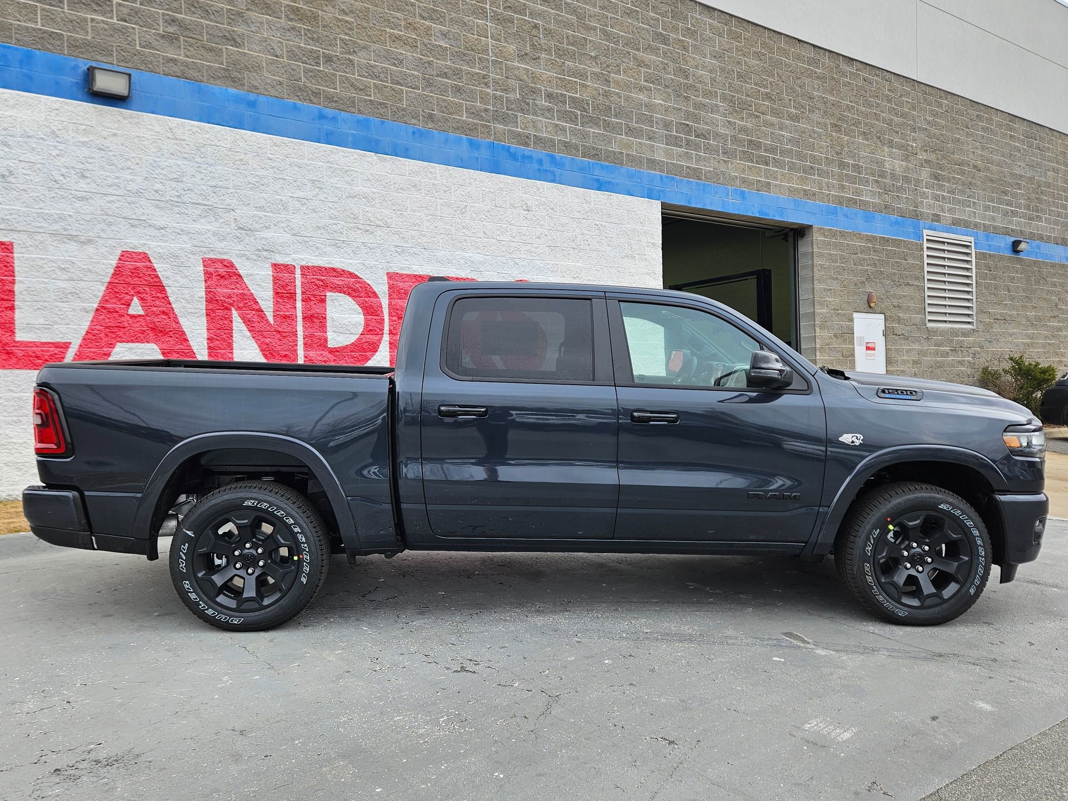 New 2026 RAM 1500 Big Horn AWD/4WD image 8