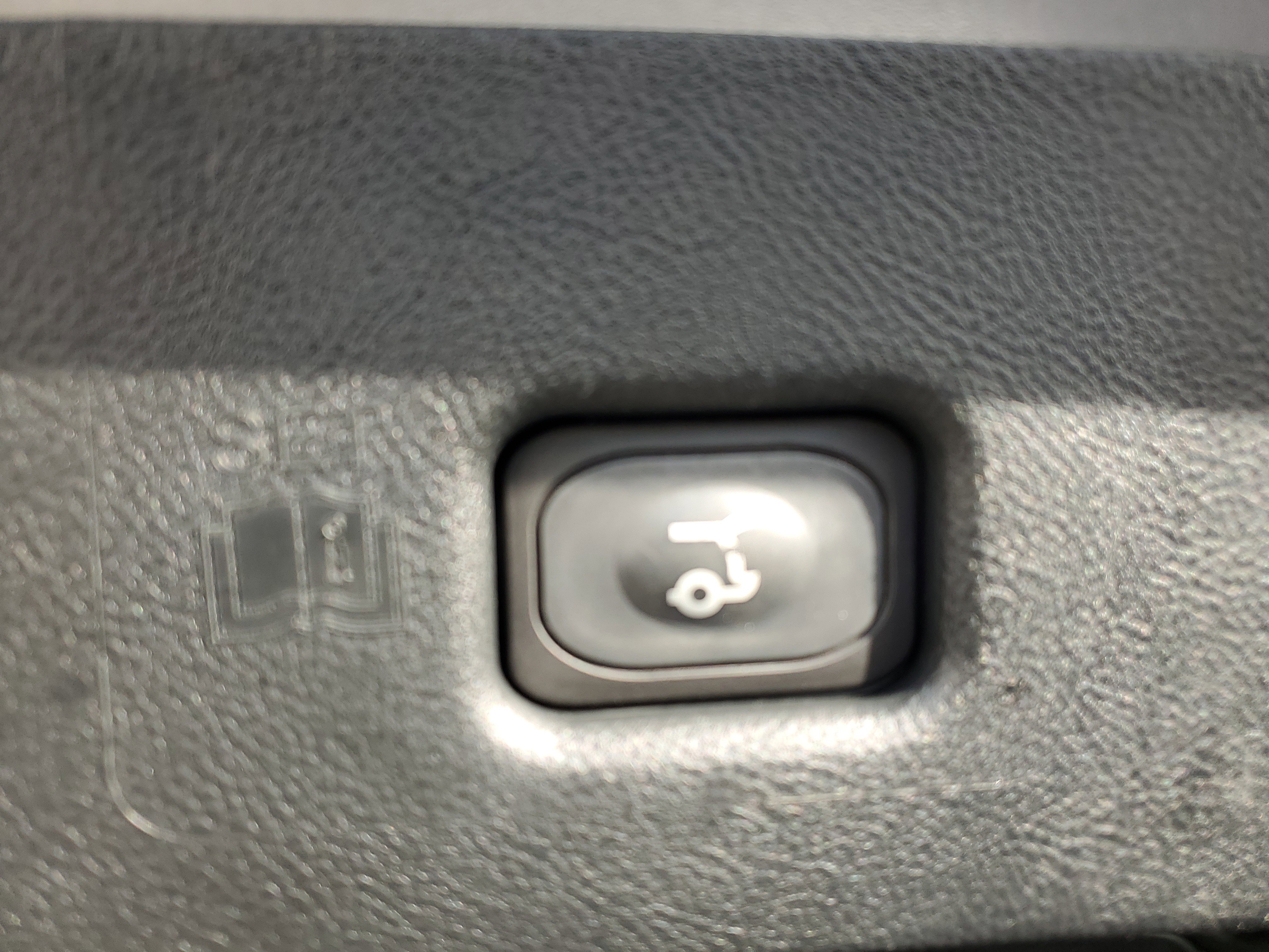 Certified 2023 Lincoln Nautilus Reserve image 7