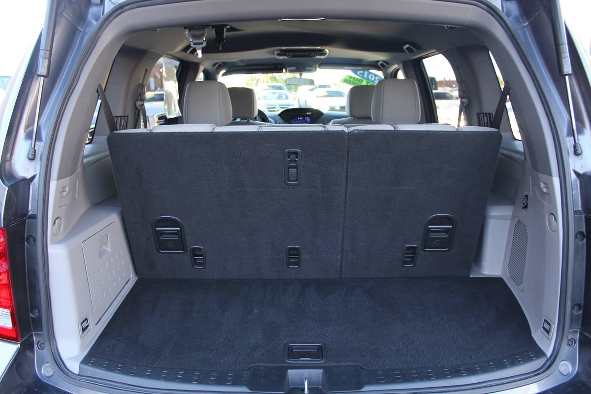 Used 2015 Honda Pilot SE image 32