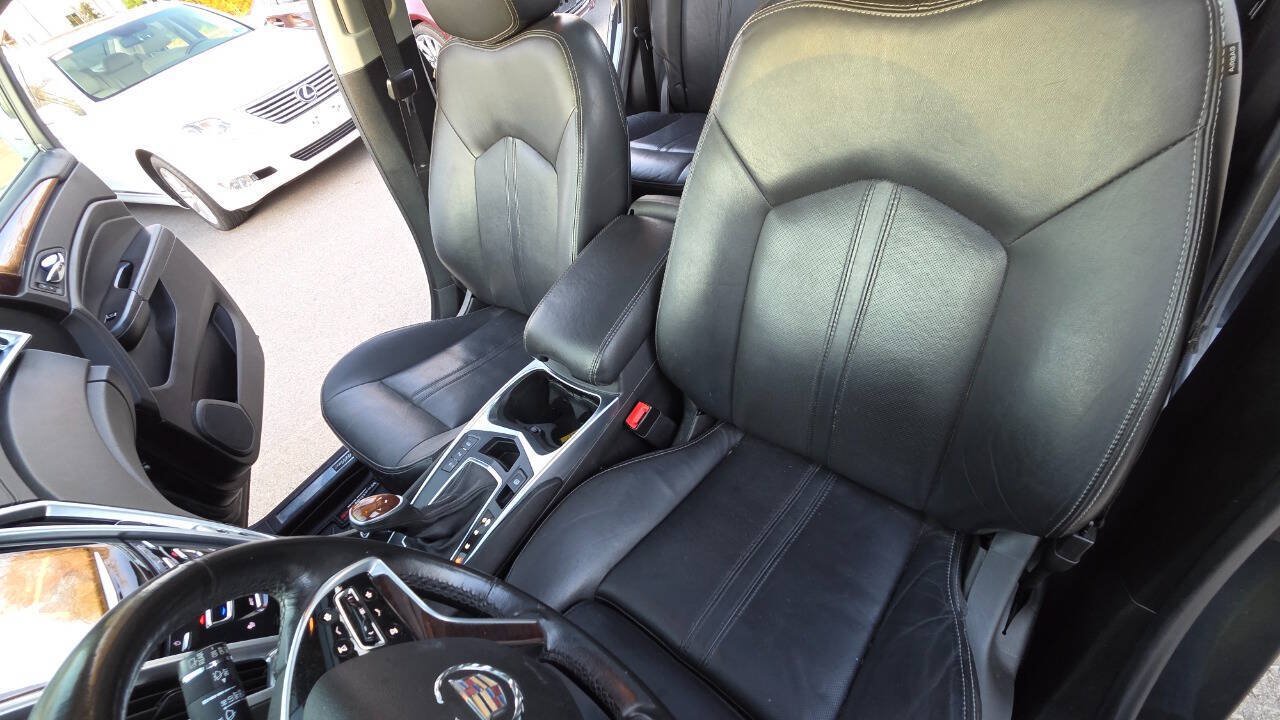 Used 2015 Cadillac SRX Performance w/ Driver Awareness Package AWD/4WD image 28