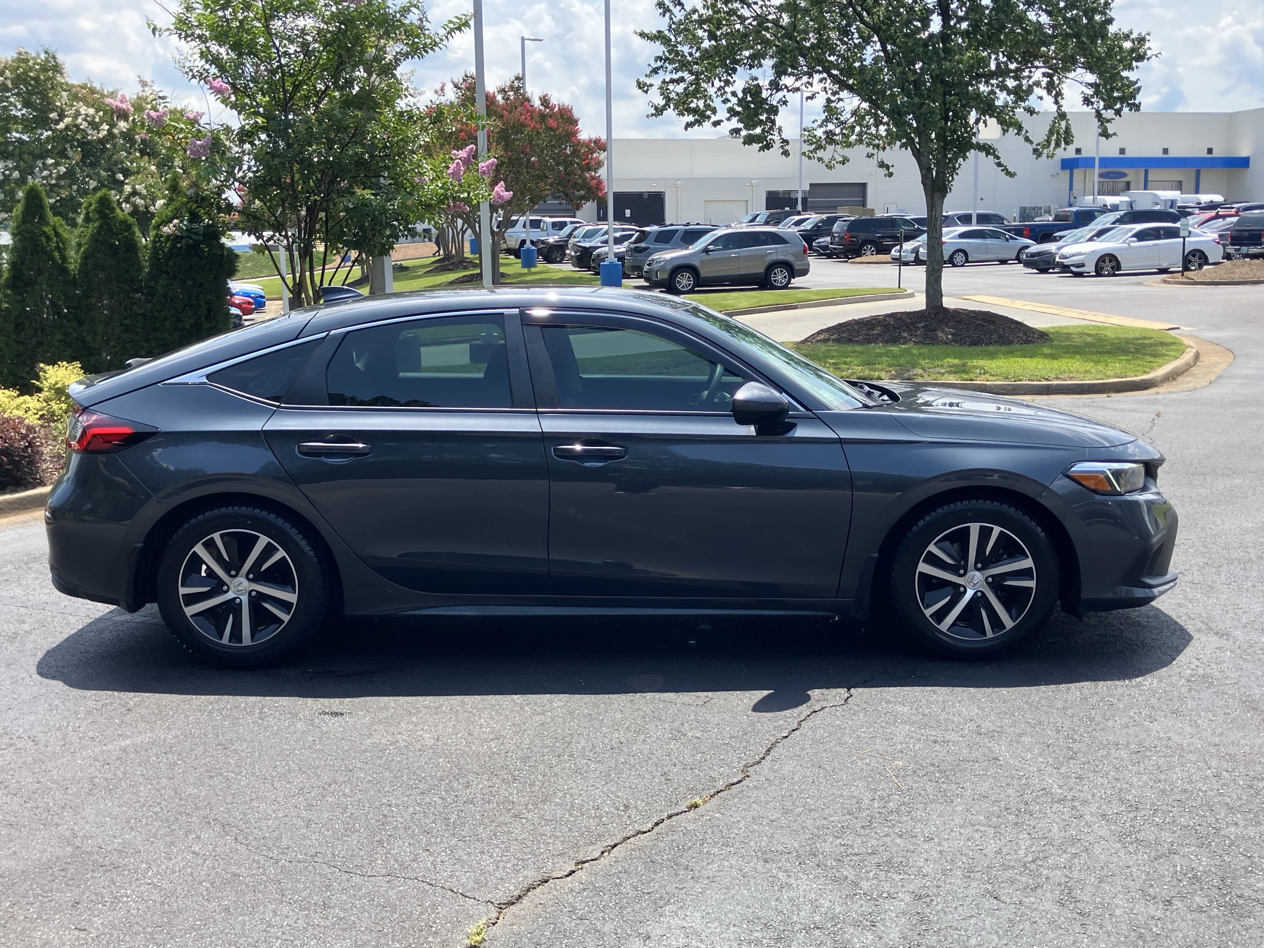 Used 2023 Honda Civic LX image 11