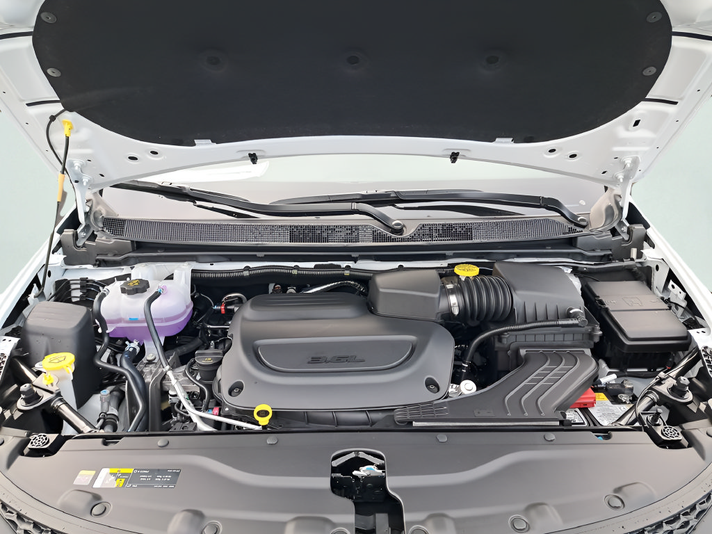 New 2026 Chrysler Voyager LX FWD image 25