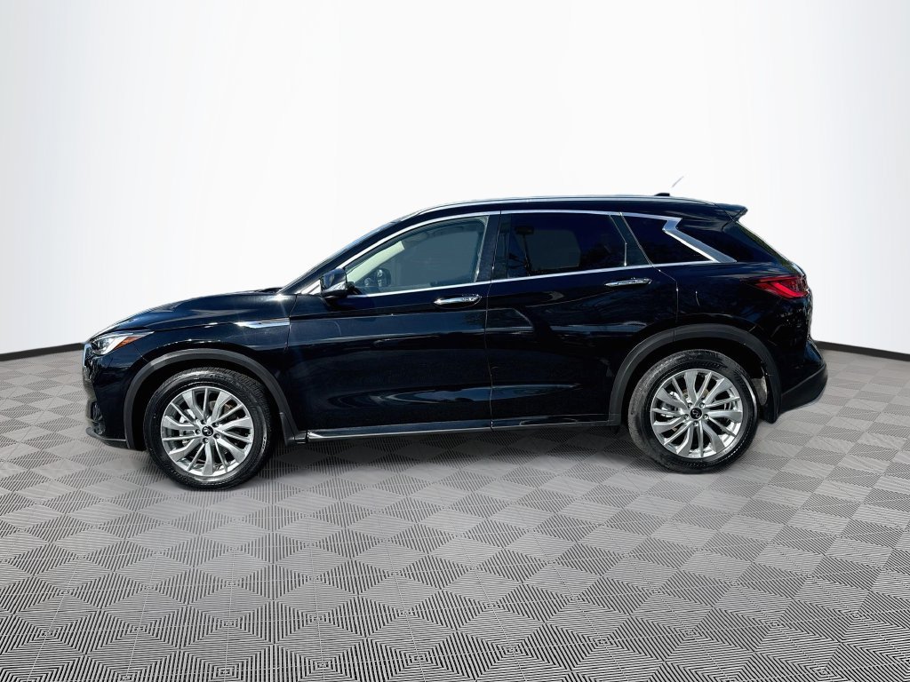 Used 2024 INFINITI QX50 Luxe AWD/4WD image 9