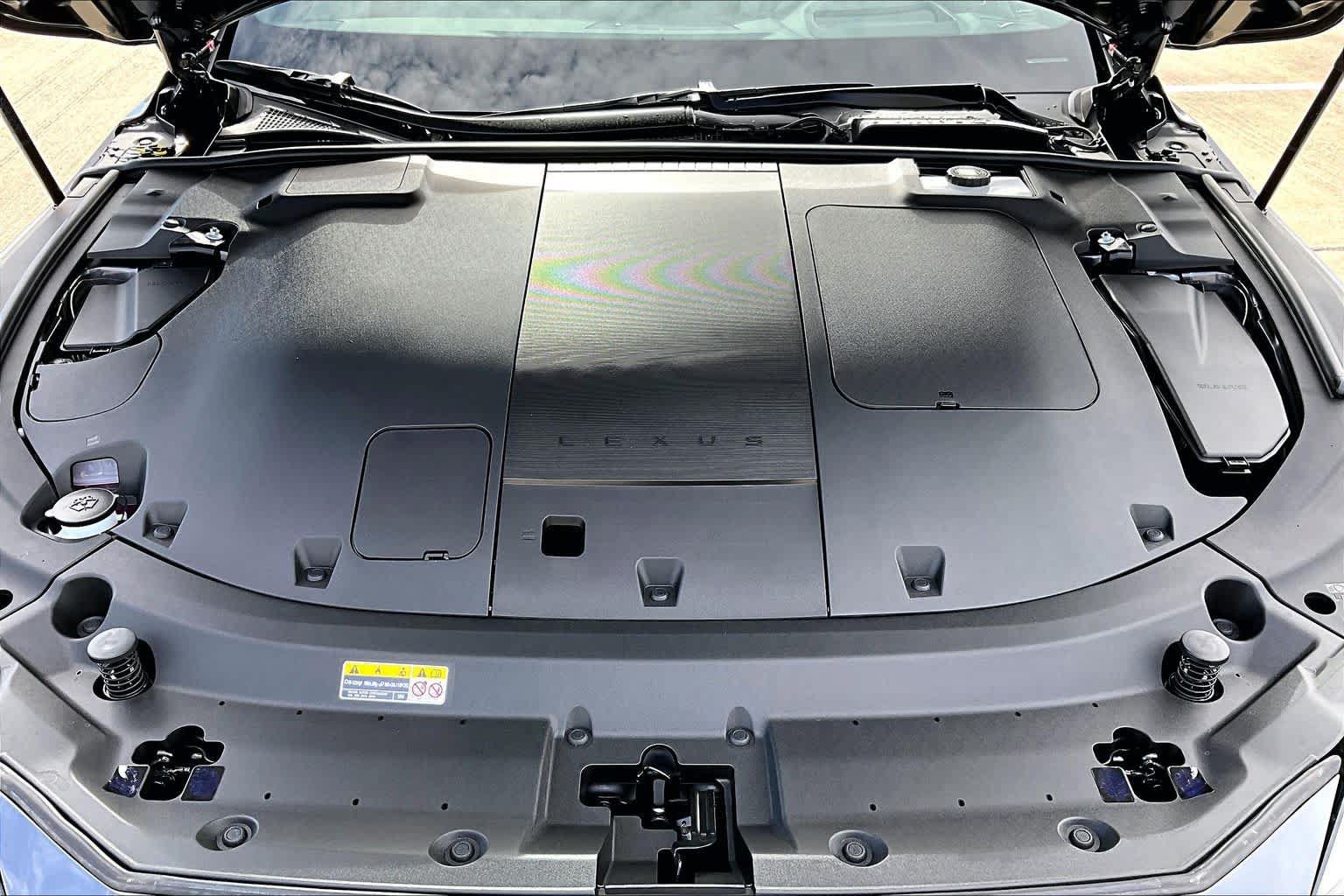 New 2026 Lexus ES 350e w/ Executive Package FWD image 16