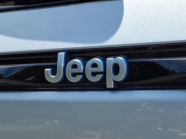 Used 2024 Jeep Grand Cherokee Limited 4xe AWD/4WD image 31