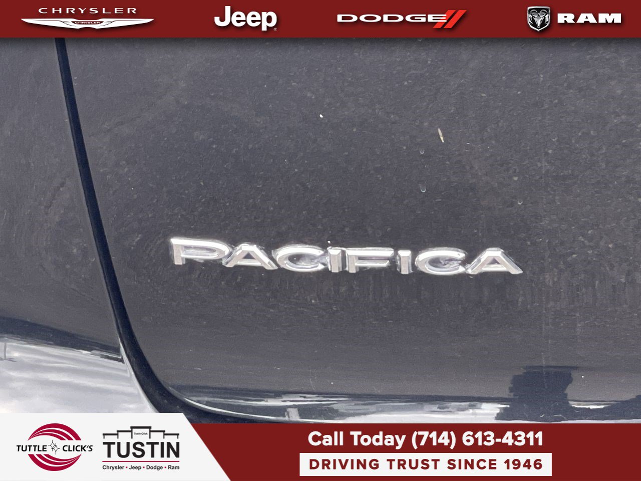 Used 2022 Chrysler Pacifica Touring-L FWD image 14