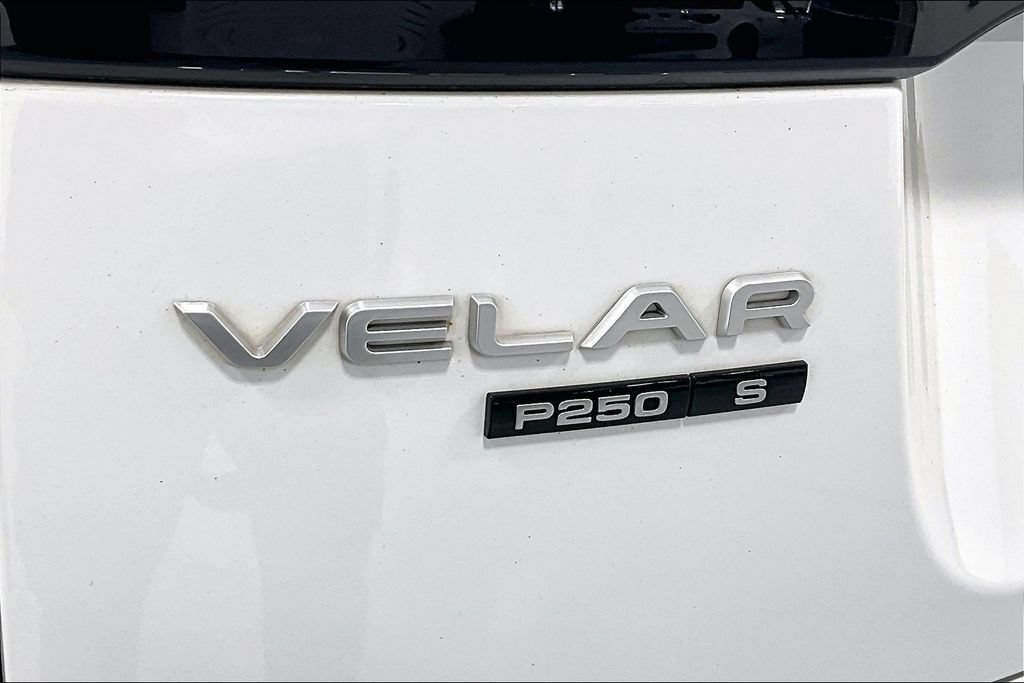 Used 2019 Land Rover Range Rover Velar S AWD/4WD image 32