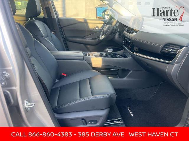 Certified 2025 Nissan Rogue SL image 13