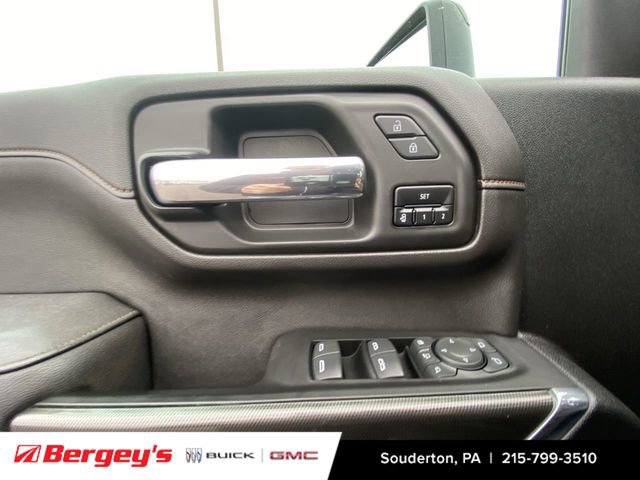 Used 2023 GMC Sierra 3500 AT4 w/ AT4 Premium Plus Package image 26