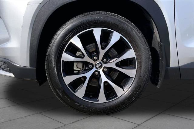 Certified 2024 Toyota Grand Highlander AWD Hybrid image 11