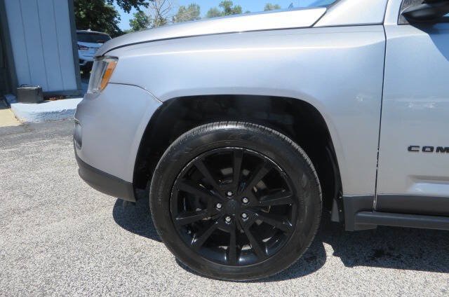 Used 2015 Jeep Compass Sport w/ Power Value Group FWD image 44