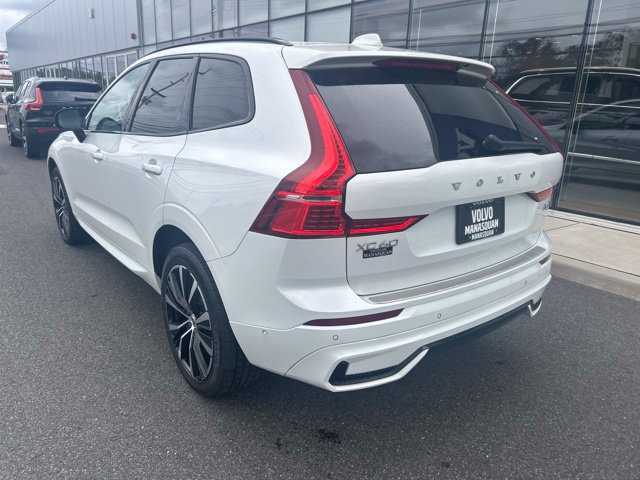 Used 2023 Volvo XC60 B6 Ultimate w/ Climate Package AWD/4WD image 3