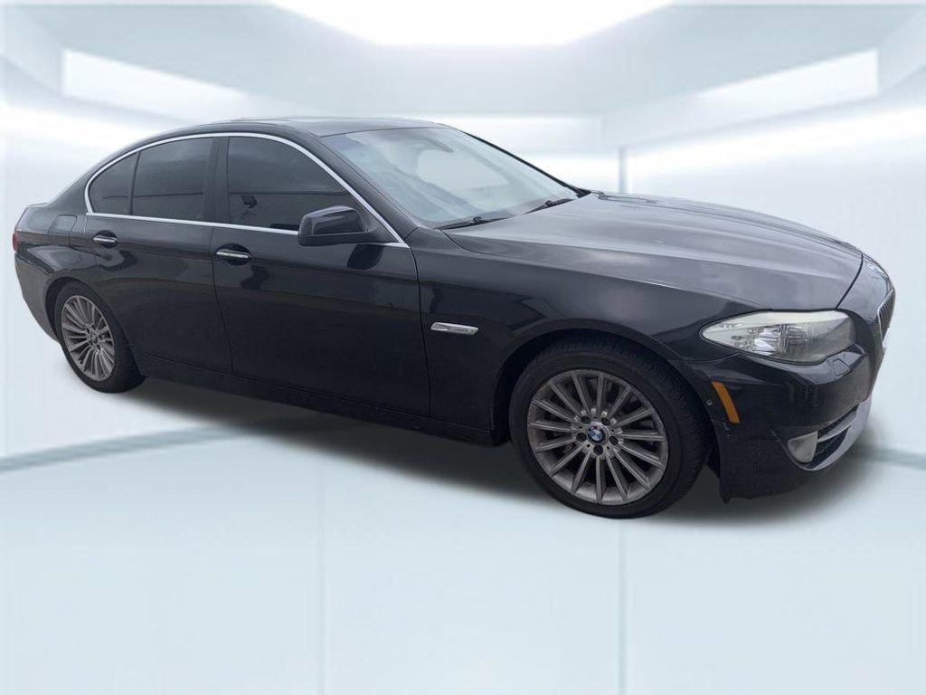 Used 2011 BMW 535i Sedan RWD image 7
