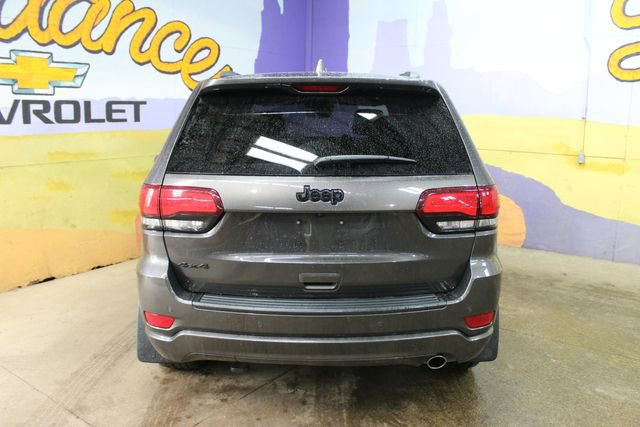 Used 2020 Jeep Grand Cherokee Altitude AWD/4WD image 7