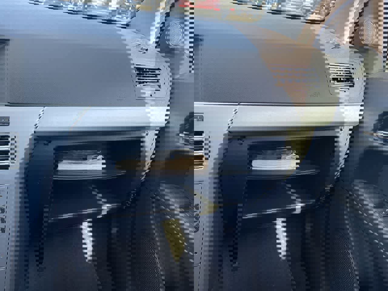 Used 2008 Saturn Astra XR w/ Advanced Audio Package image 16