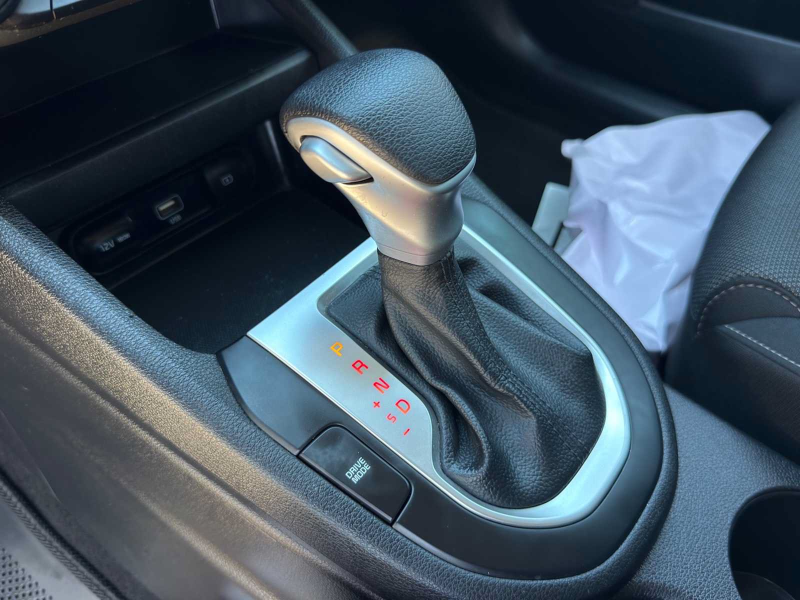 Certified 2024 Kia Forte LXS FWD image 15