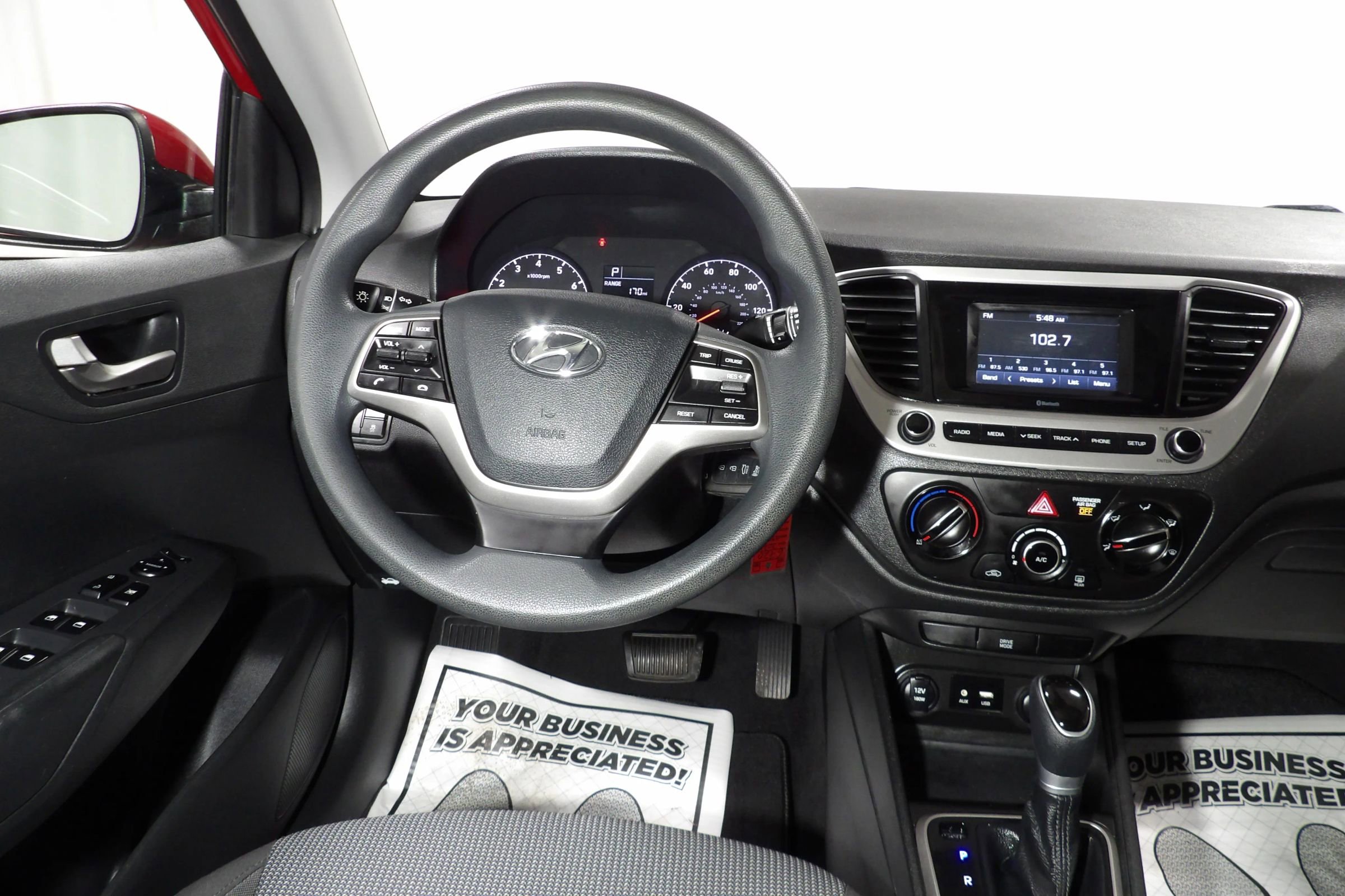 Used 2021 Hyundai Accent SE image 12