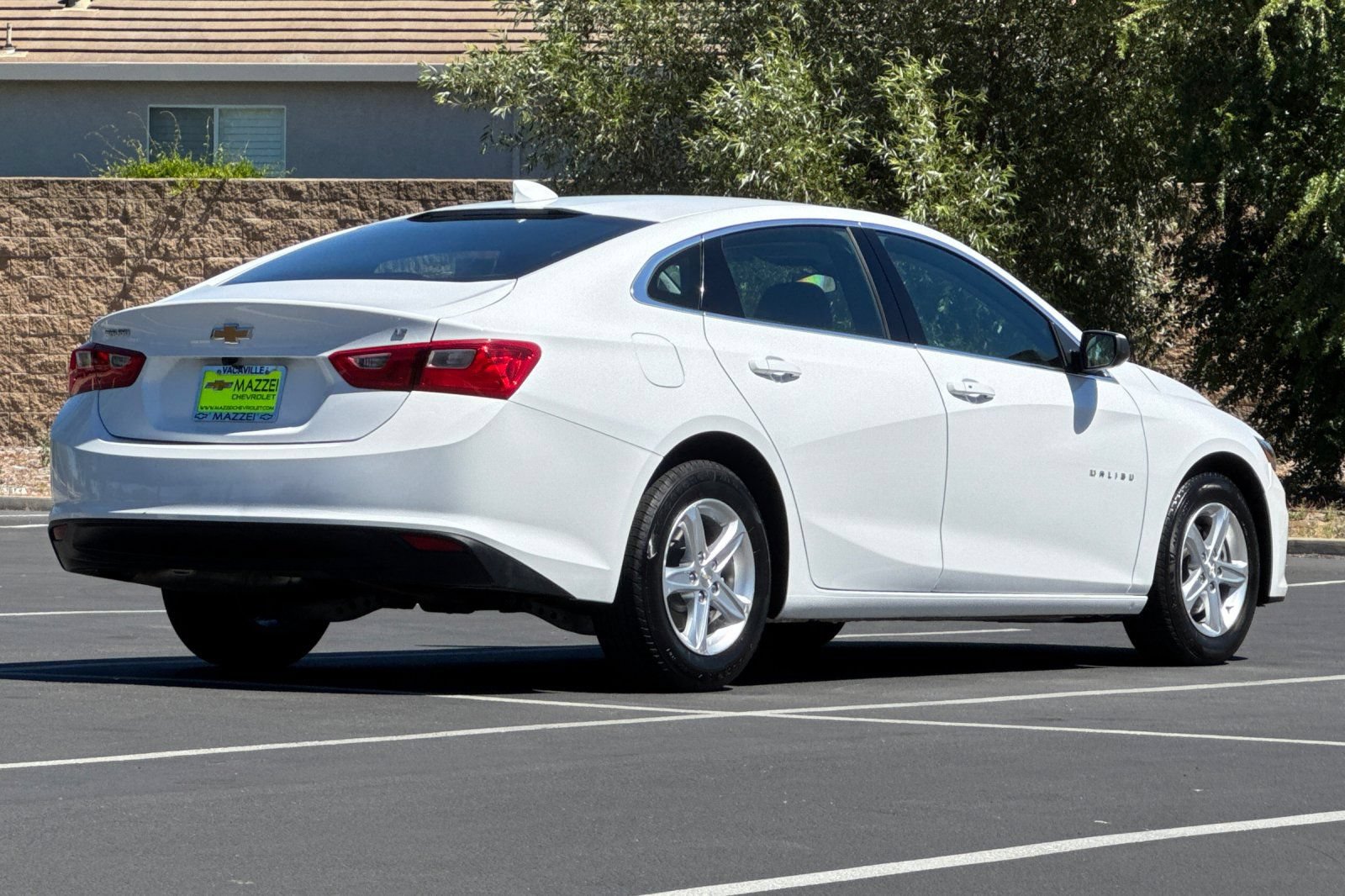 Used 2023 Chevrolet Malibu LT FWD image 11