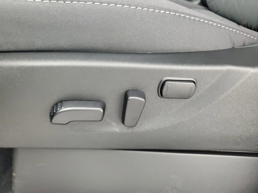 New 2026 Nissan Frontier SV w/ Tow Package image 28