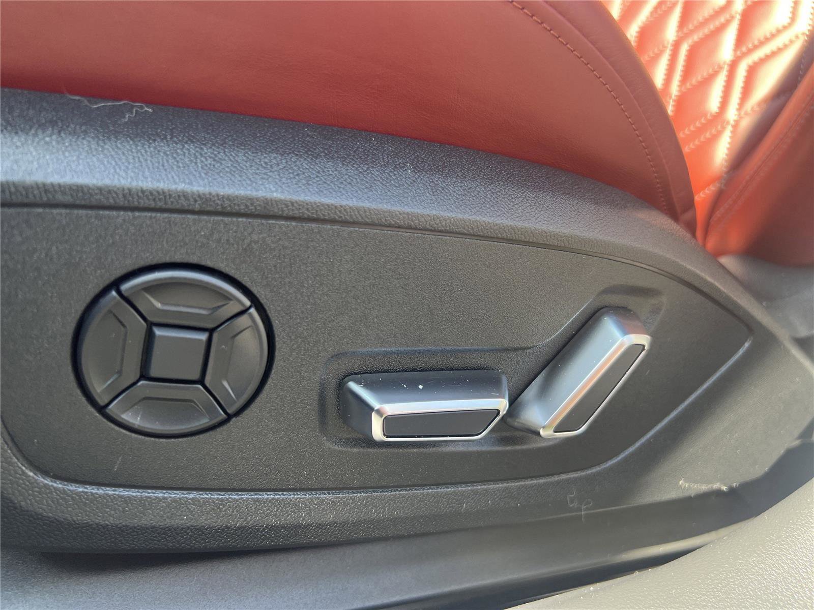 Used 2022 Audi S6 Premium Plus AWD/4WD image 23
