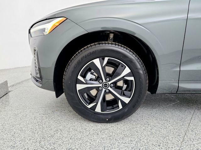 New 2026 Volvo XC60 B5 Core w/ Climate Package image 33