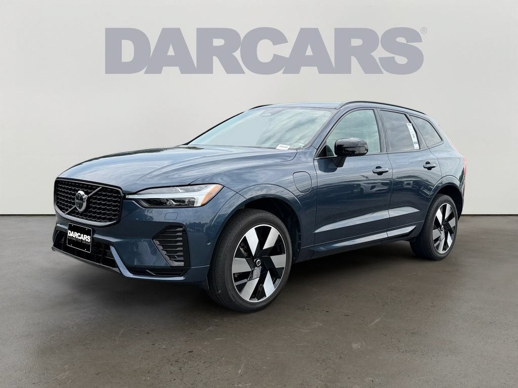 Certified 2024 Volvo XC60 T8 Plus w/ Climate Package AWD/4WD image 3