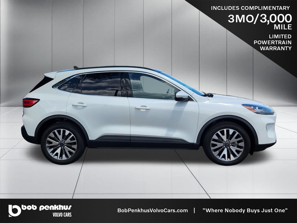 Used 2020 Ford Escape Titanium AWD/4WD image 24