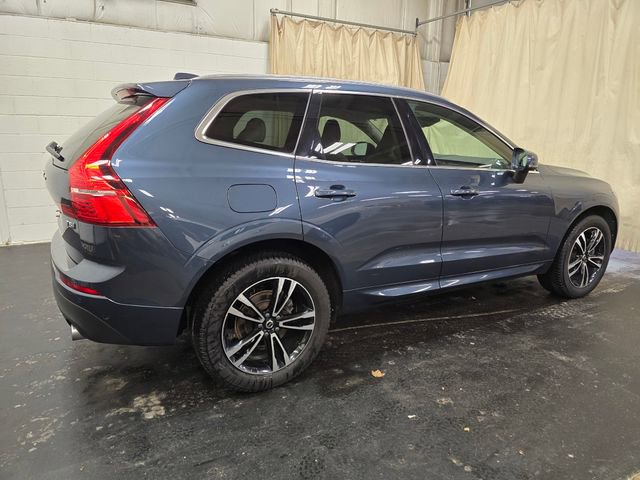 Used 2021 Volvo XC60 T5 Momentum image 6