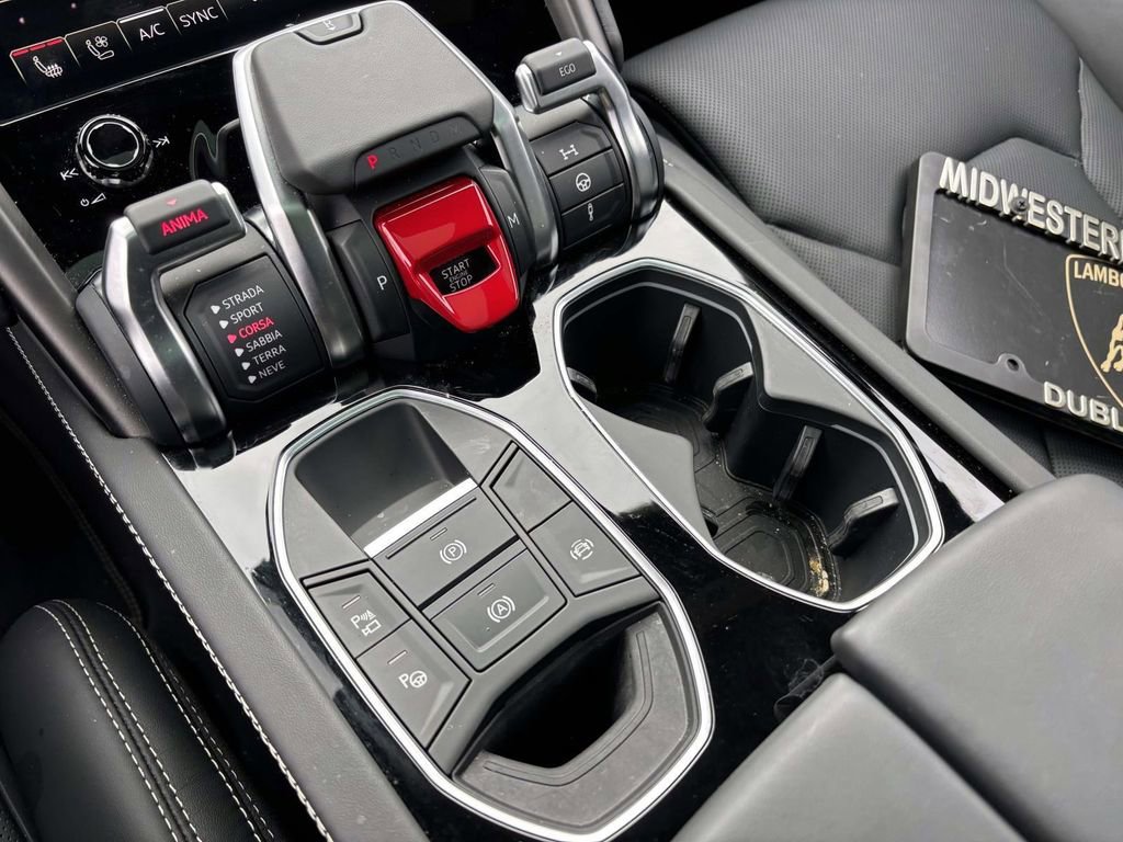 Used 2023 Lamborghini Urus S image 38