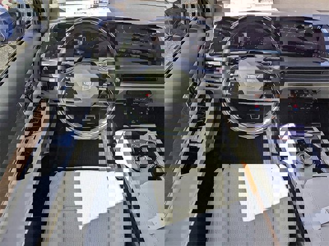 New 2026 Cadillac Vistiq Sport image 19