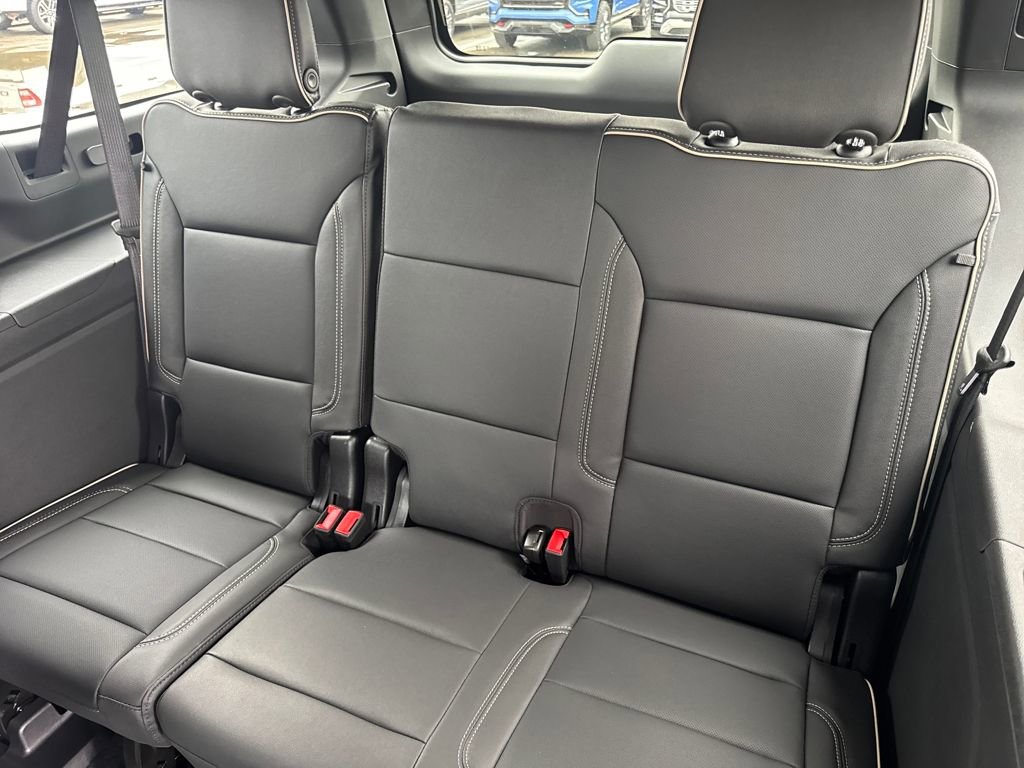 New 2026 GMC Yukon XL Elevation image 10