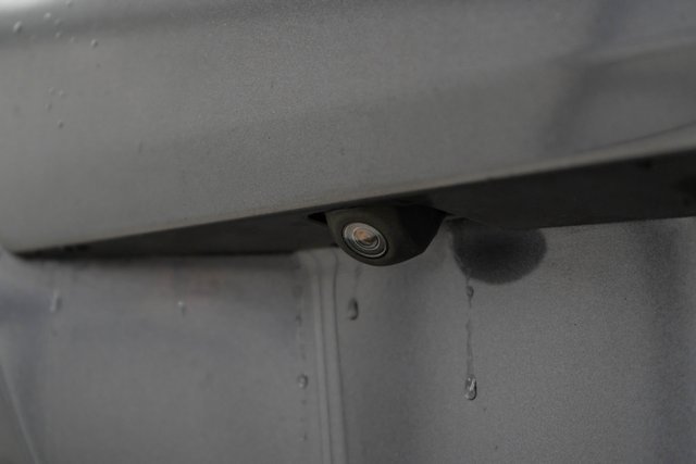 Used 2016 Toyota Prius V Four image 9