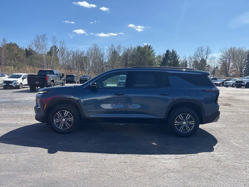 New 2026 Chevrolet Traverse LT w/ Driver Confidence Package image 8