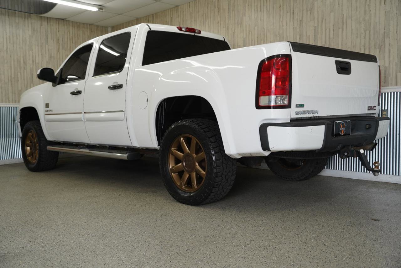 Used 2011 GMC Sierra 1500 Denali image 7